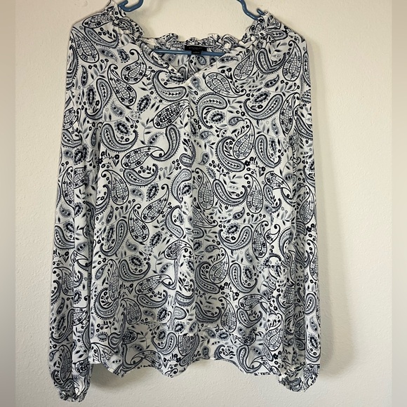 Ann Taylor Factory Tops - Ann Taylor Factory paisley blouse, Size L